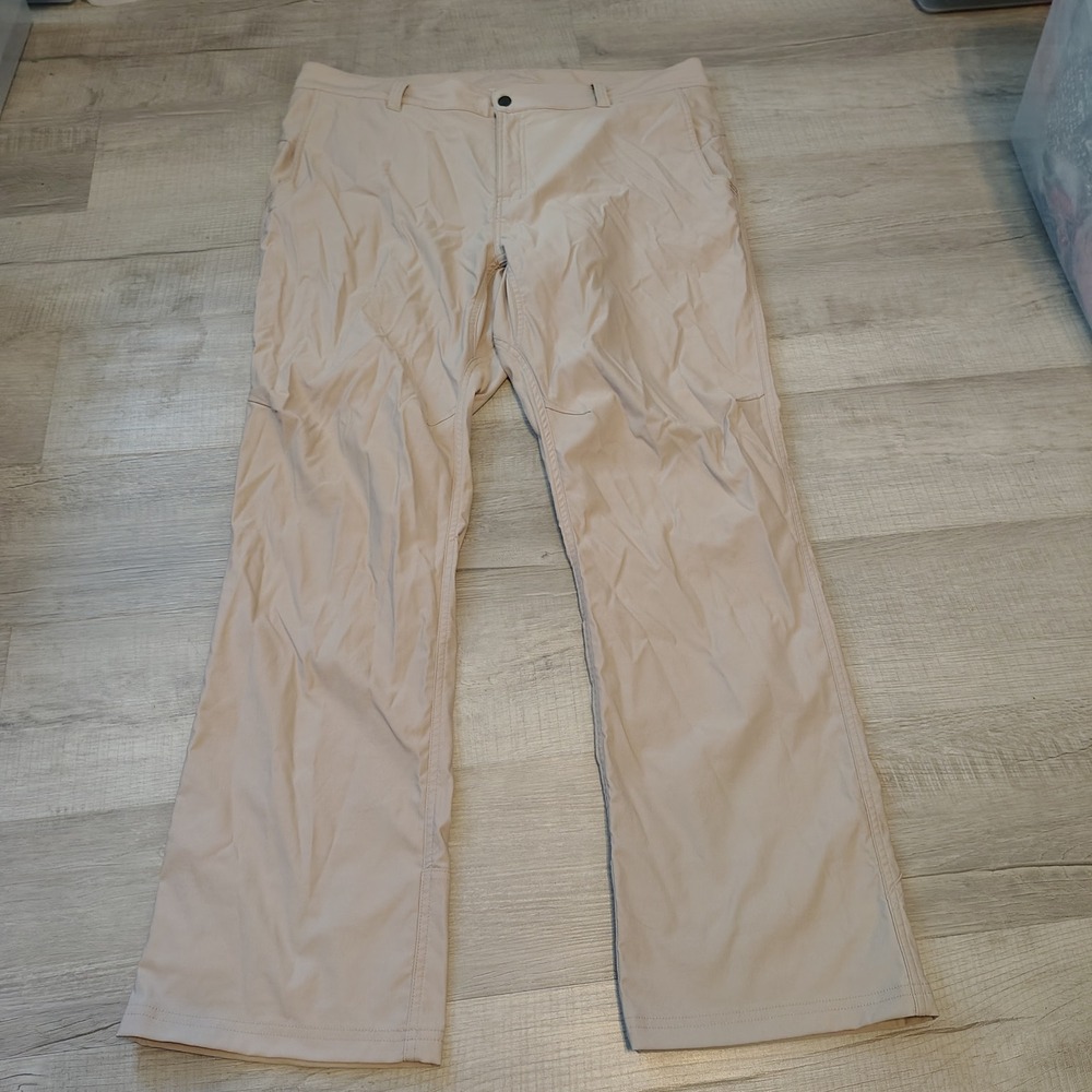 Stio Rivet Pants Mens 40R Beige Technical Hiking Outdoor Performance Trousers